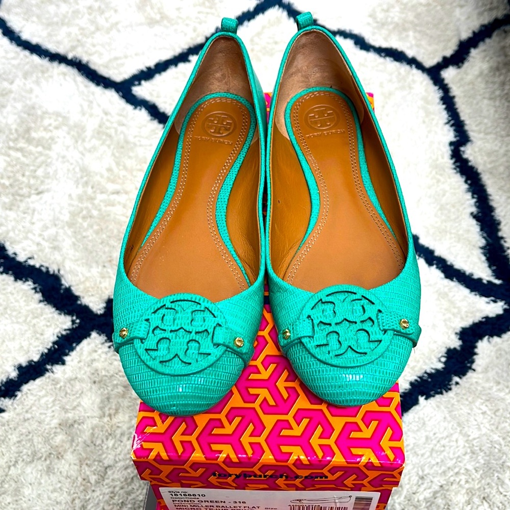Tory Burch teal flats